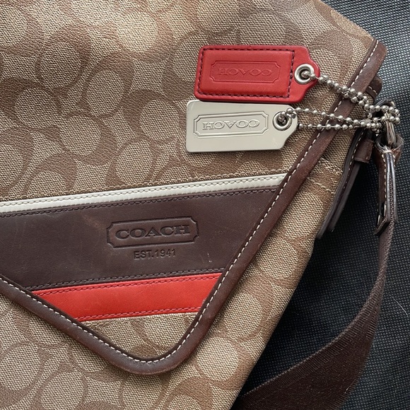 Coach Heritage Stripe Slim Messenger Cross-Body Bag K1069-70335 - Picture 2 of 5